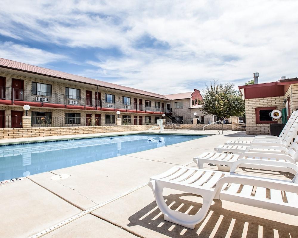 Econo Lodge Cortez Near Mesa Verde Экстерьер фото
