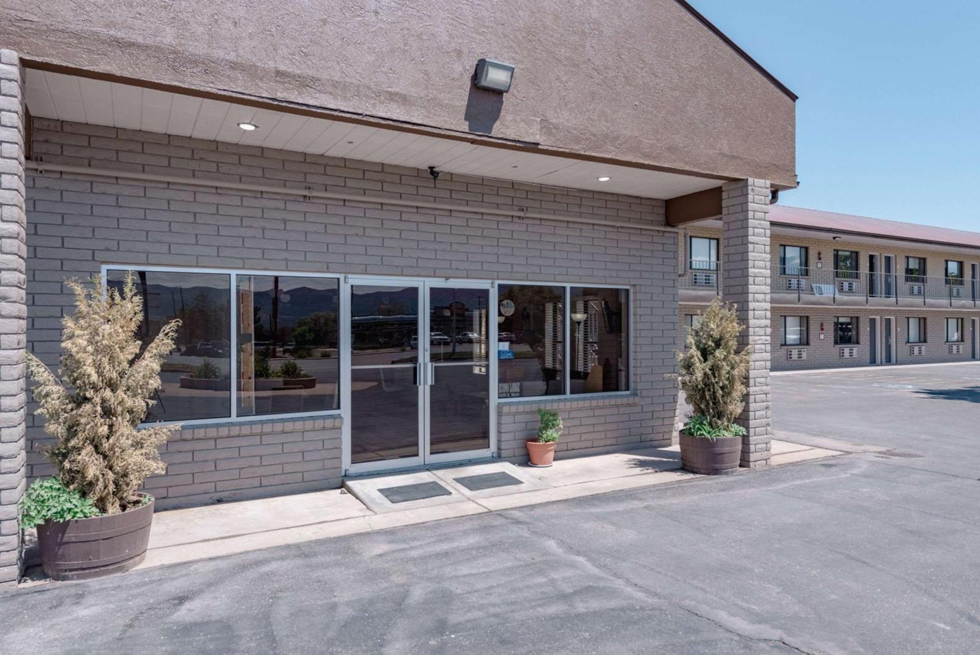 Econo Lodge Cortez Near Mesa Verde Экстерьер фото